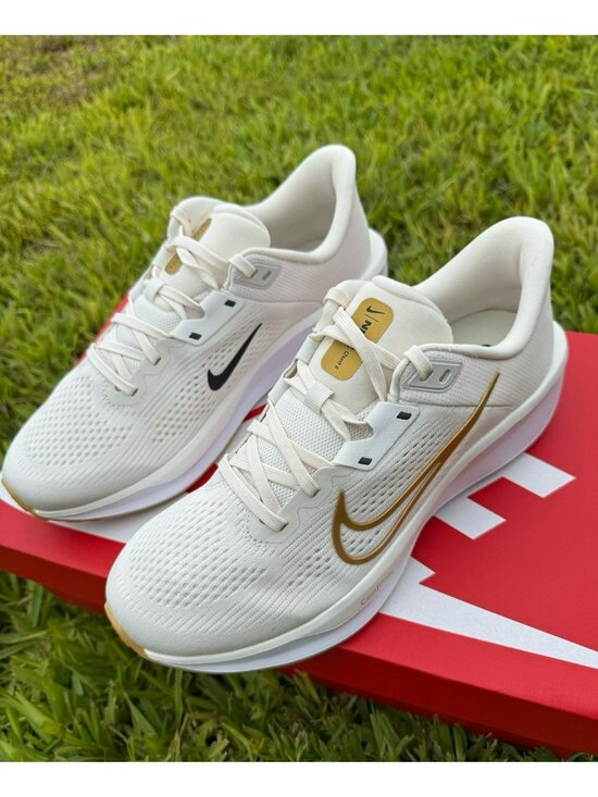 Nike Shoes - * 10 WOMEN'S NIKE QUEST 6 PHANTOM / BEIGE GOLD BLACK FD6034-003 RUNNING SHOES